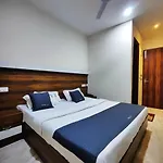 Hotel 21 Next To Chd Railway Station
